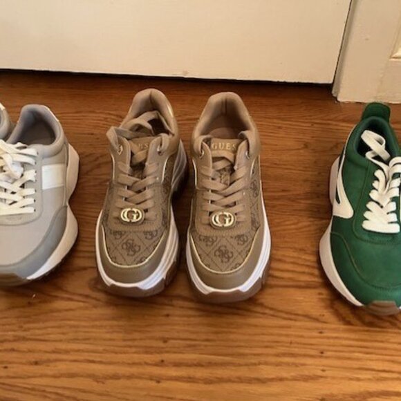 Sneaker bundle - Picture 2 of 5